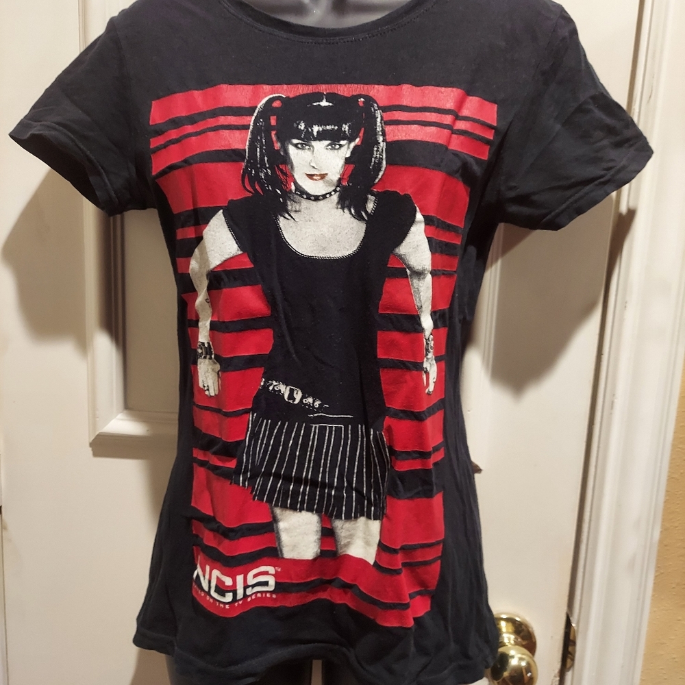 FINAL PRICE 🔥 NCIS Abby tee-shirt